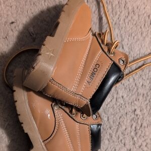 Tan and Black COMFY Boots Toddler Size 21